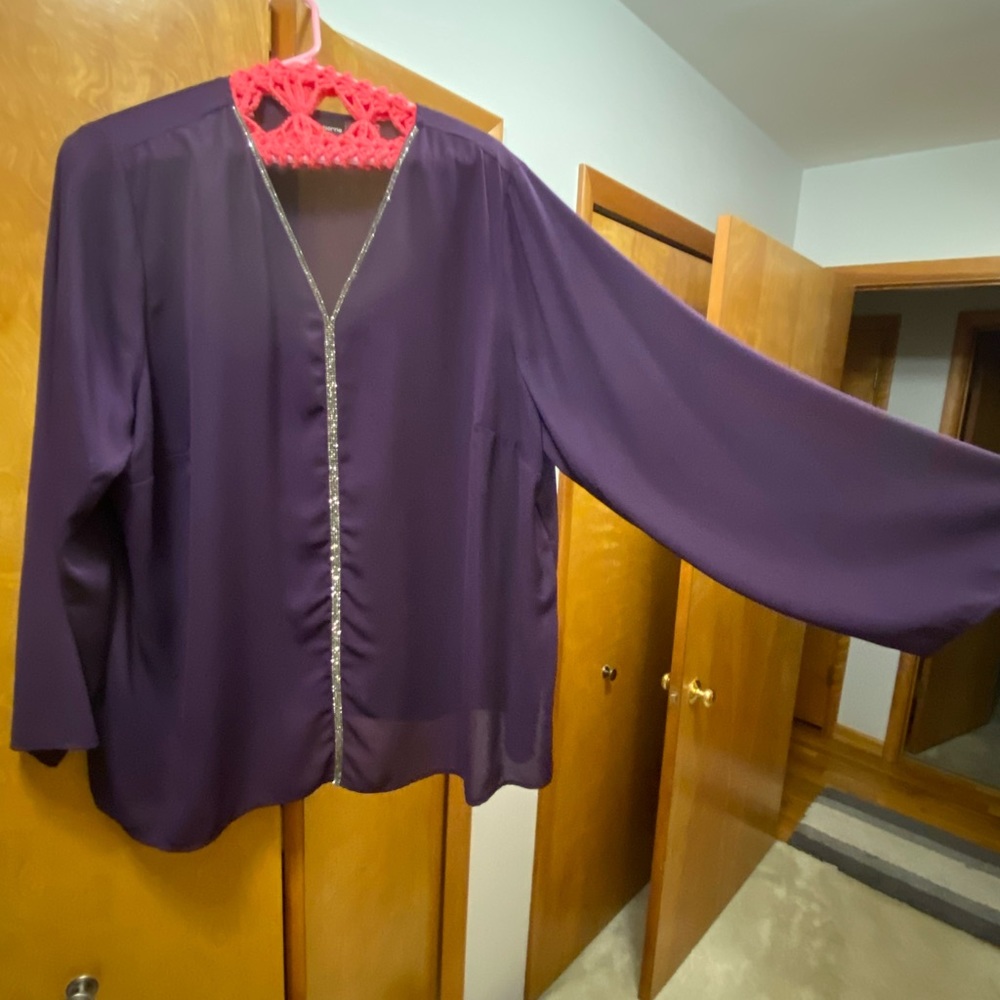 Liz Claiborne bedazzled blouse